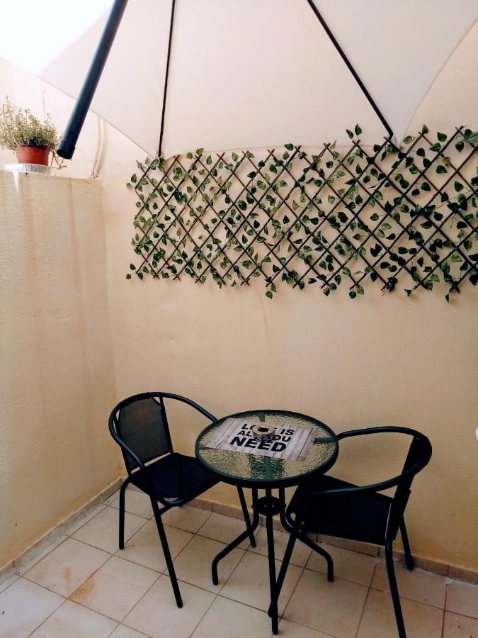 Studio 1 In The Center Of